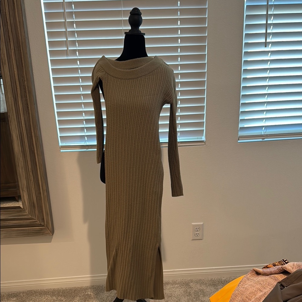 Express Tan Ribbed Long Sleeve Sheath Dress
